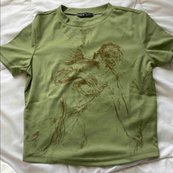 graphic angel cropped tee - Picture 1 of 3